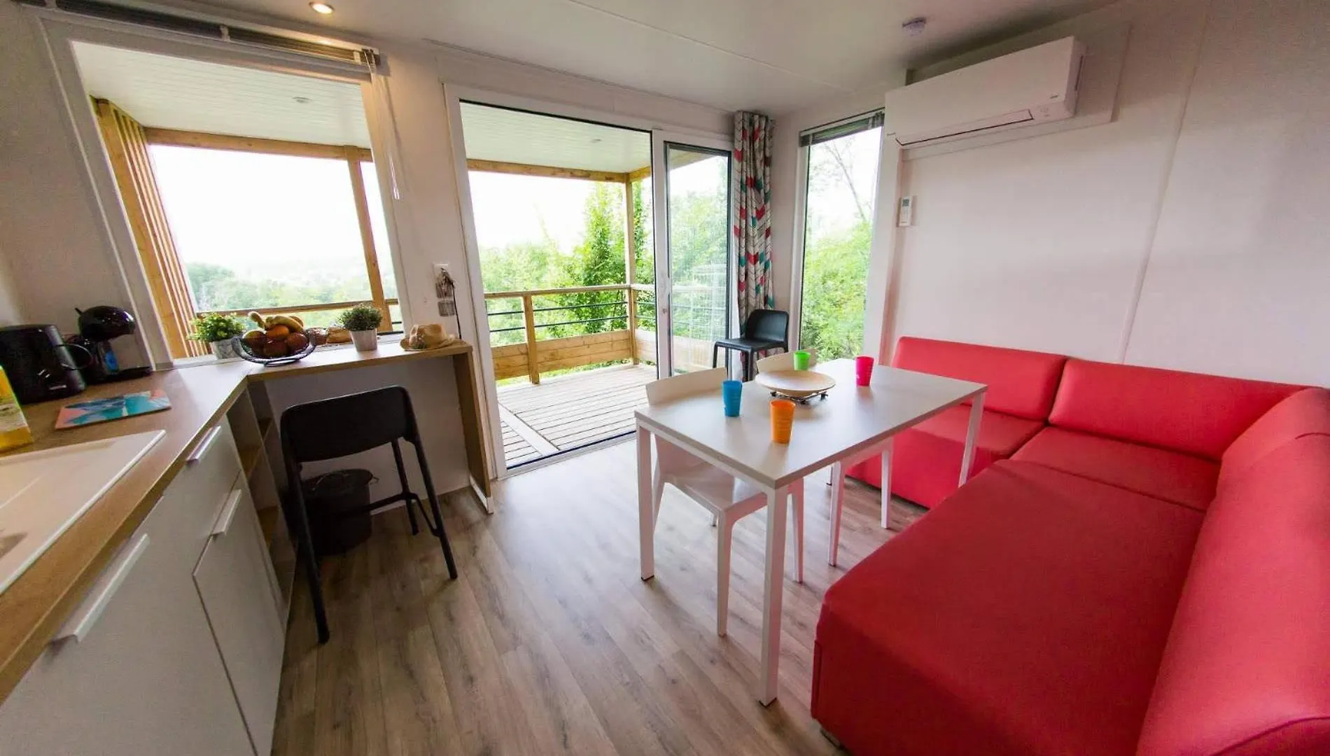 Camping La Chapouliere Ruoms Campsite